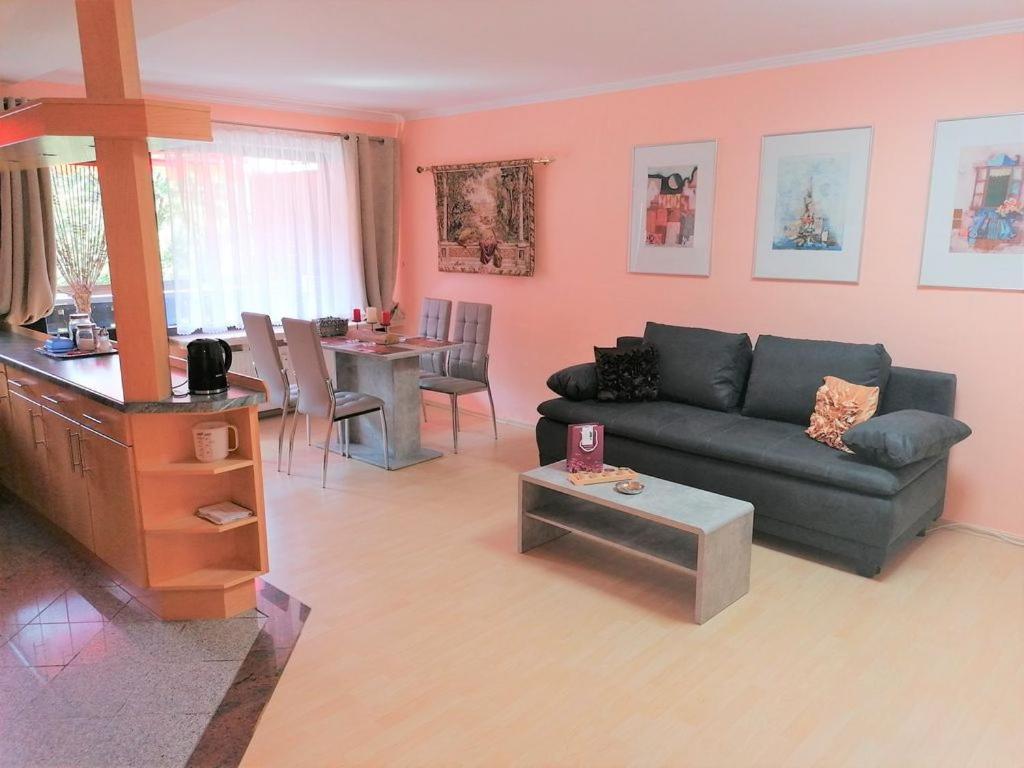 Top Ferienwohnung Mit Tiefgaragenstellplatz, Auch Fuer Laengere Aufenthalte Sasbachwalden Eksteriør bilde